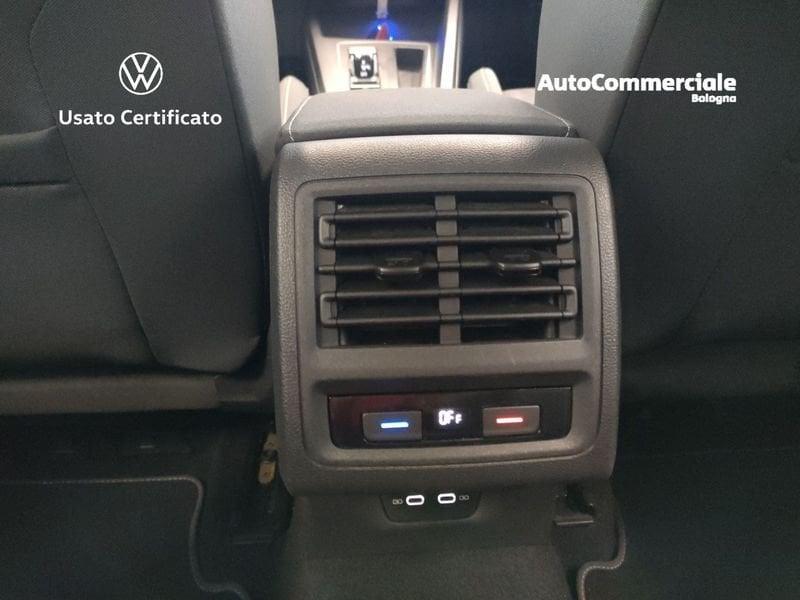 Volkswagen Golf Golf 1.5 TGI DSG Style