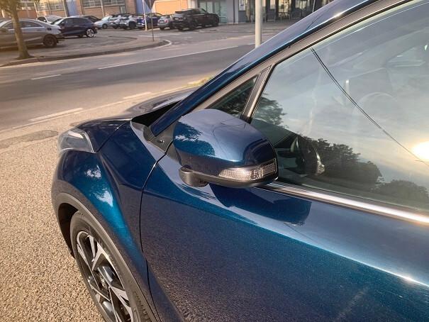 Toyota C-HR 2.0 Hybrid E-CVT Morebusiness