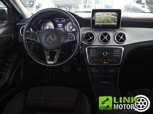 MERCEDES-BENZ GLA 200 d Sport autom