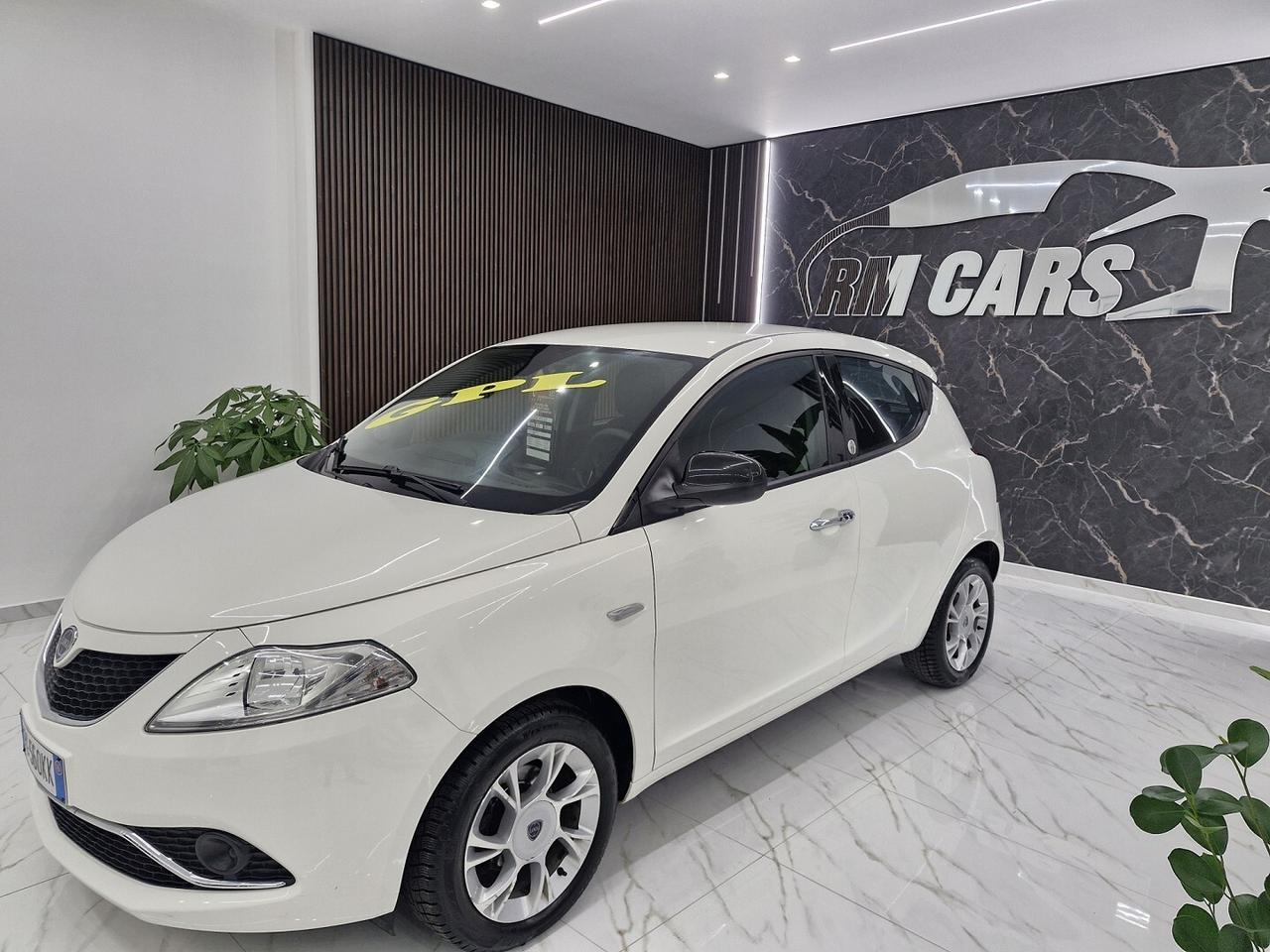LANCIA YPSILON 1.2 69CV Ecochic GOLD ANNO 2016