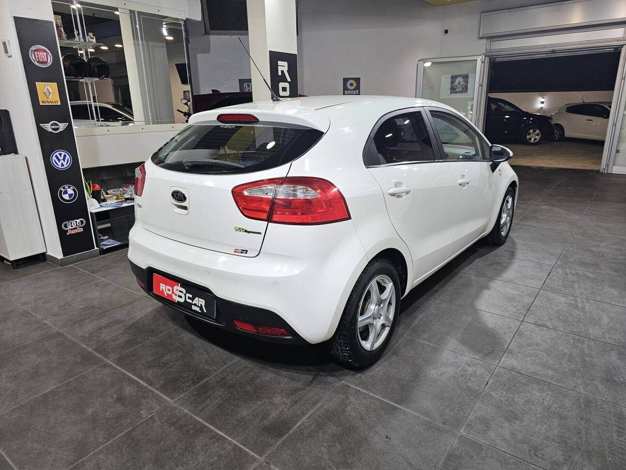 Kia Rio 1.1 CRDi 5p. EX PLUS