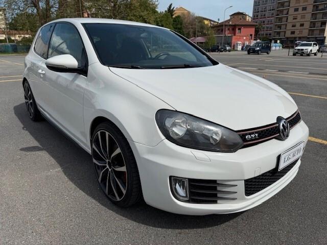 Volkswagen Golf GTI Golf 2.0 TSI 3p. GTI