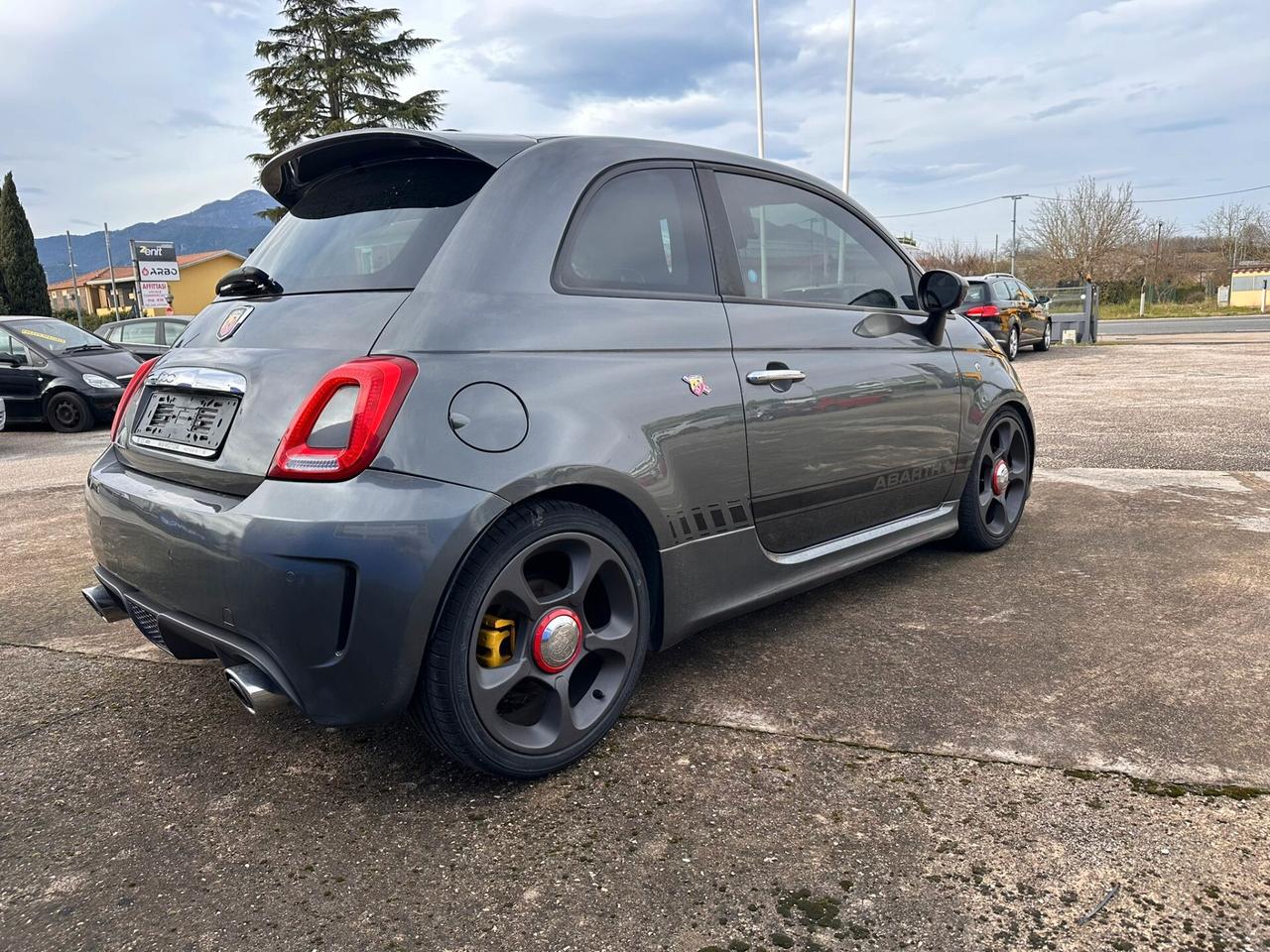 Abarth 500 C 1.4 Turbo T-Jet Custom