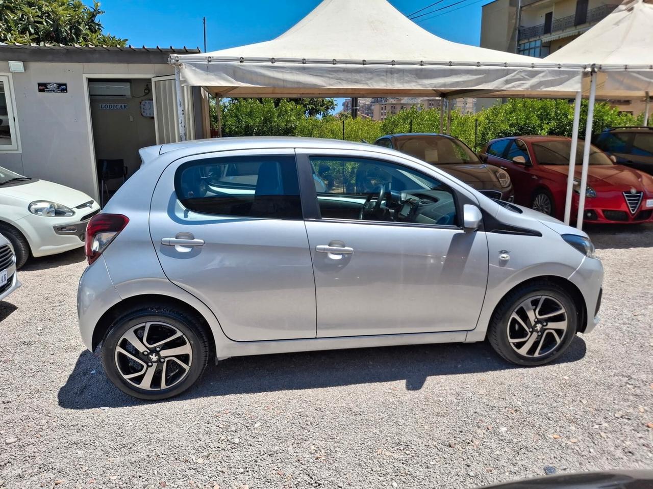 Peugeot 108 PureTech 82 5 porte Allure TOP!