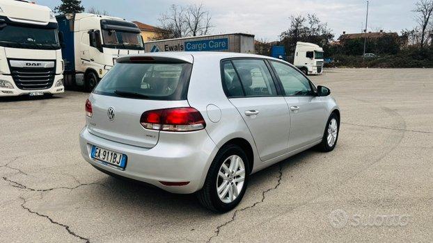 Volkswagen Golf 1.6 Benzina/Gpl