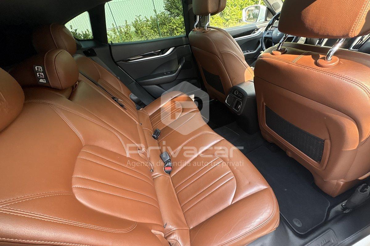 MASERATI Levante V6 Diesel 275 CV AWD