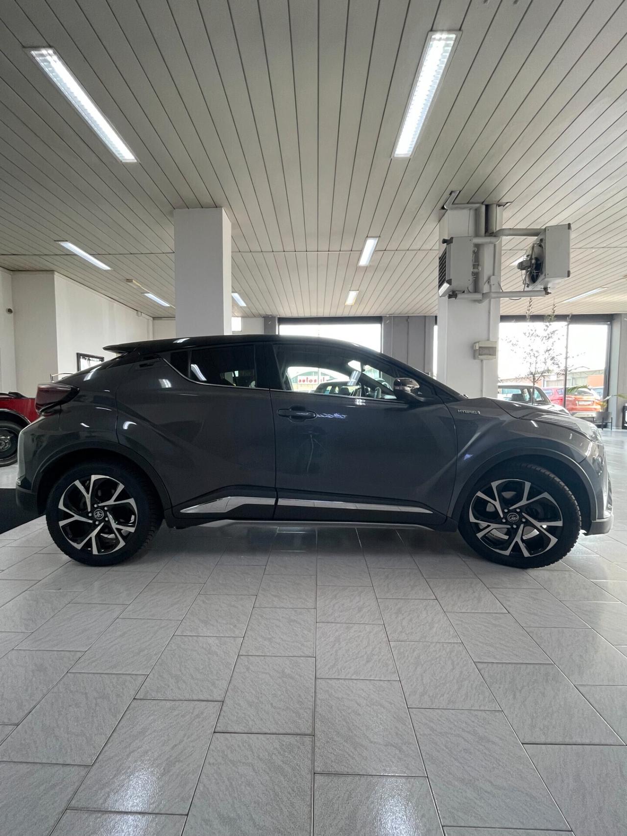 Toyota C-HR 1.8 Hybrid E-CVT Style