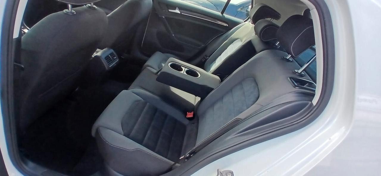 Volkswagen Golf 7° 1.6 TDI 110 CV Highline - 2016
