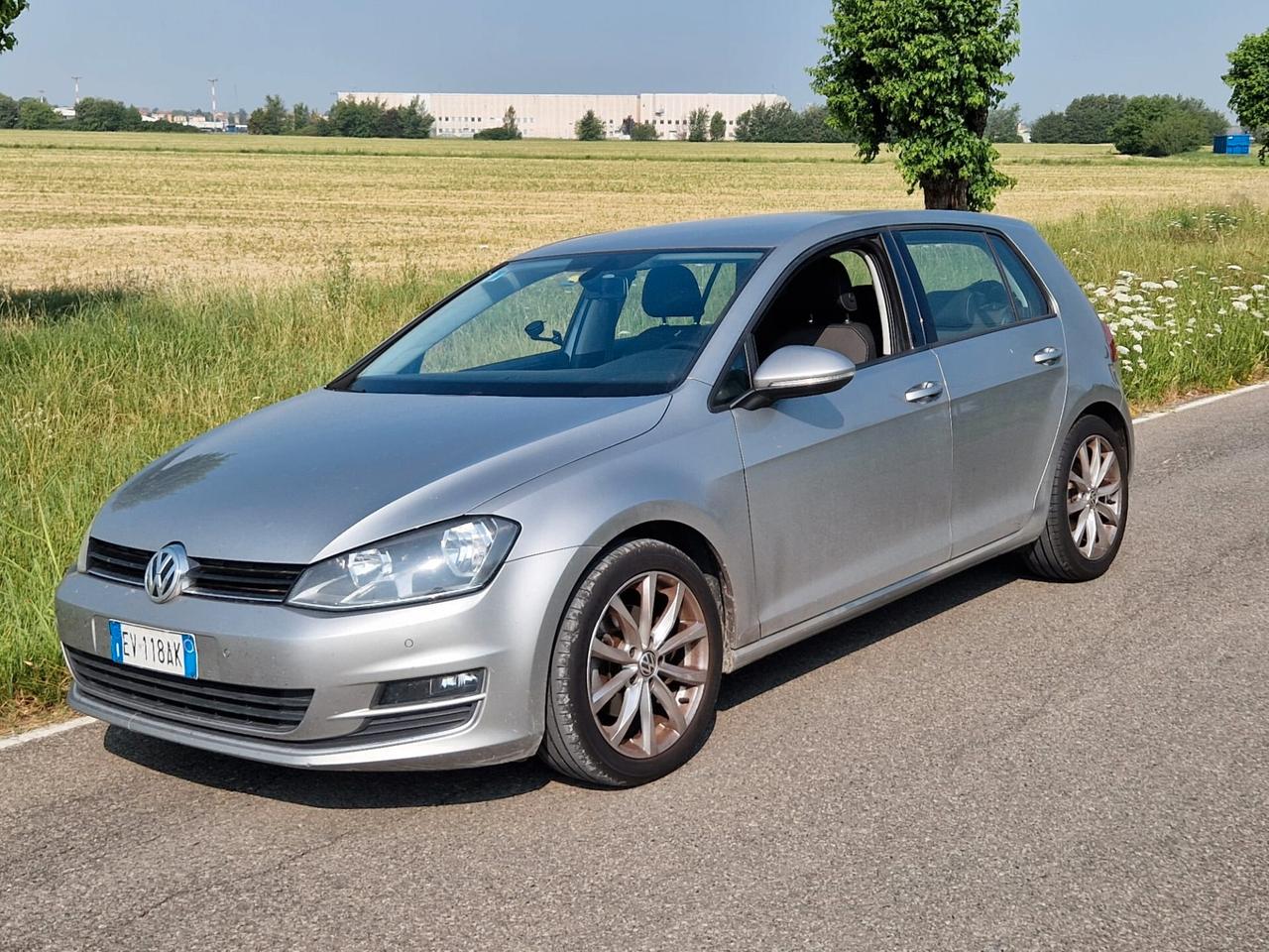 Volkswagen Golf Business 2.0 TDI DSG 5p. Highline BlueMotion Tech.