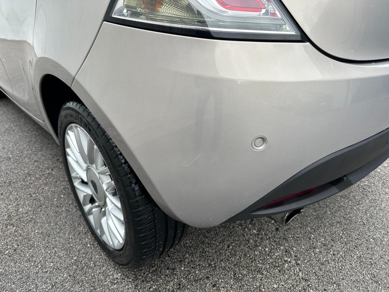 Lancia Ypsilon 5 Porte Ypsilon 1.3 mjt Gold s&s 95cv