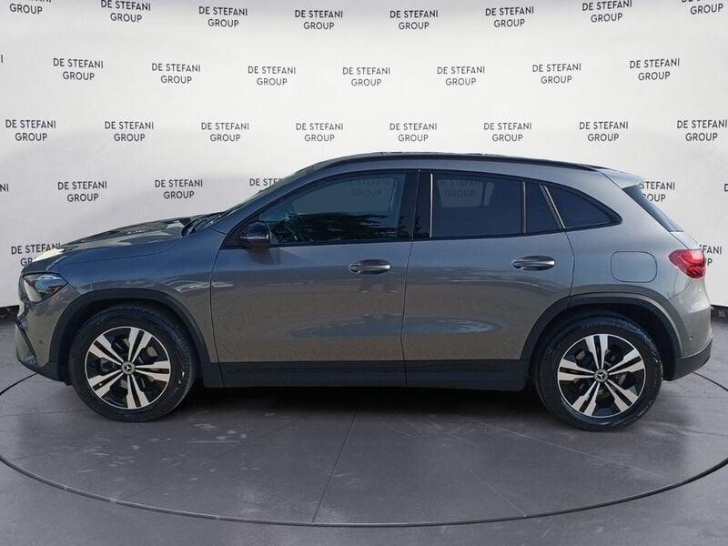 Mercedes-Benz GLA GLA 180 d Progressive Advanced