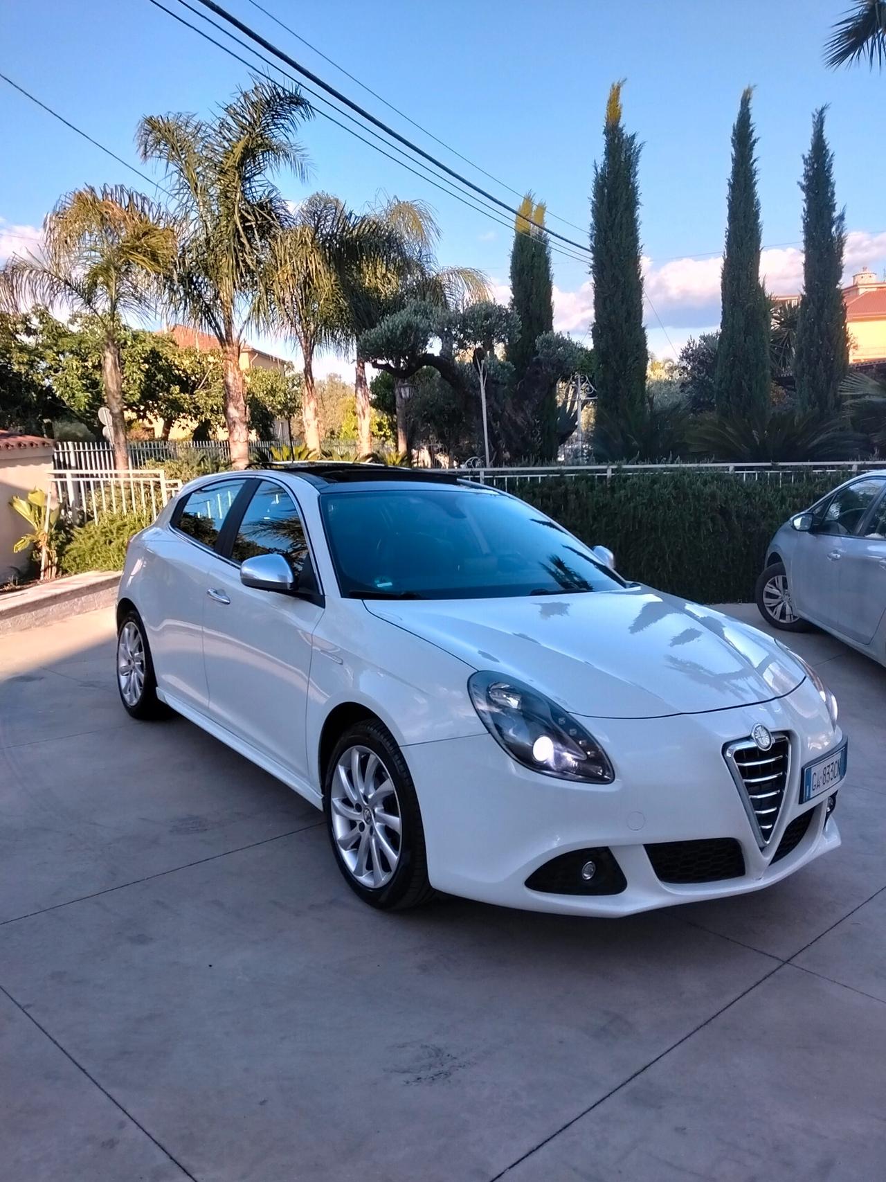 Alfa Romeo Giulietta 1.6 JTDm-2 105 CV Distinctive
