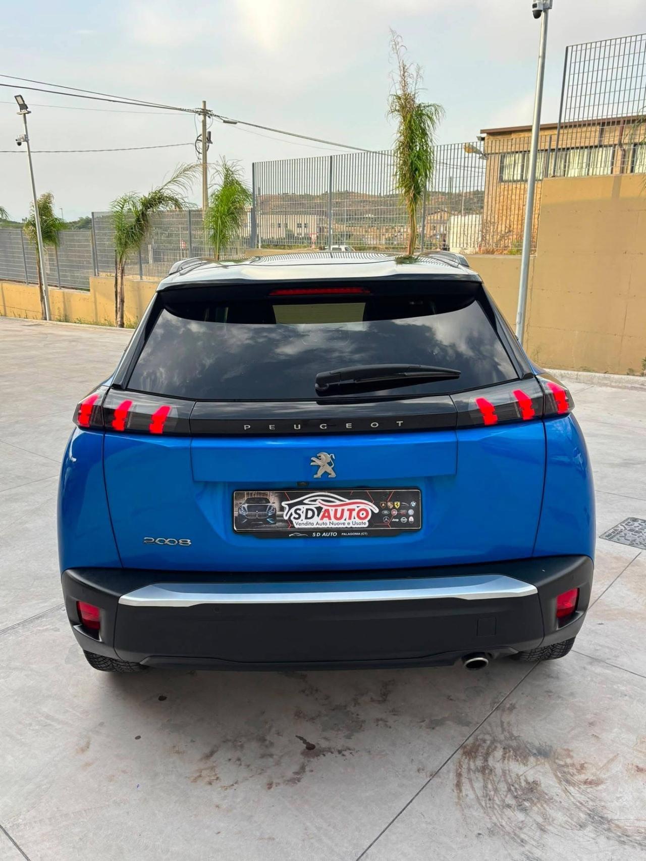 Peugeot 2008 BlueHDi 130 S&S EAT8 Allure