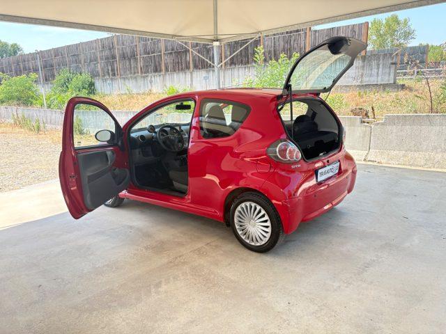 TOYOTA Aygo 1.0 12V VVT-i 3 porte Connect AUTOMATICA NEOP