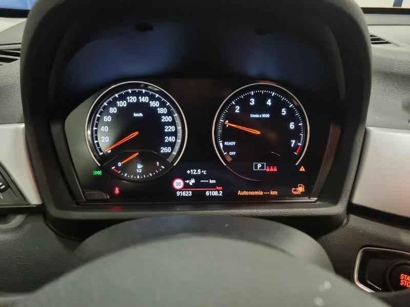 BMW X1 xDrive 25e Business Advantage automatico