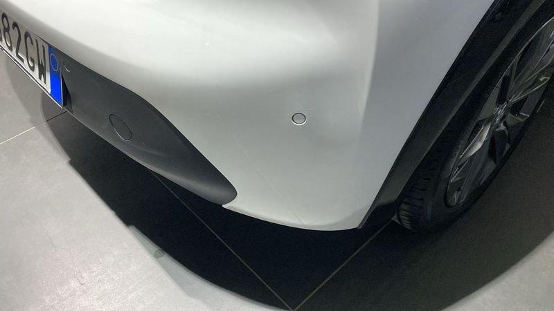 Peugeot 208 motore elettrico 136 CV 5 porte Allure