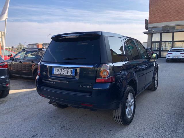 LAND ROVER Freelander 2.2 SD4 S.W. SE