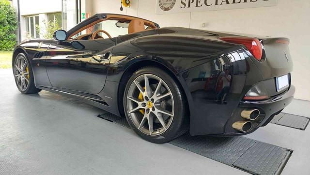 FERRARI California 13000km pari al nuovo IVA esposta