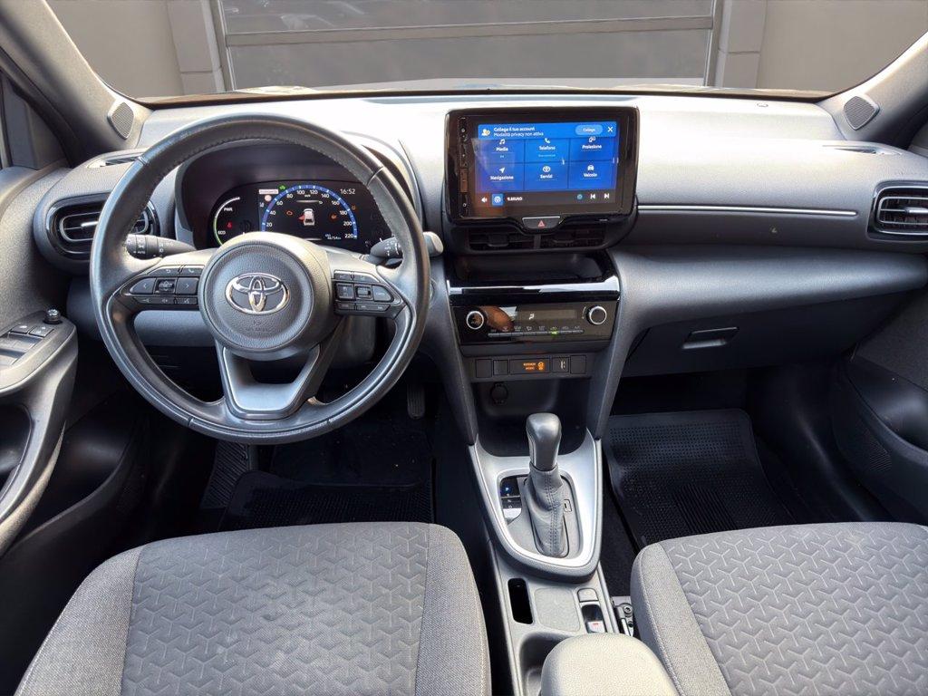TOYOTA Yaris cross 1.5h active fwd 116cv e-cvt del 2021