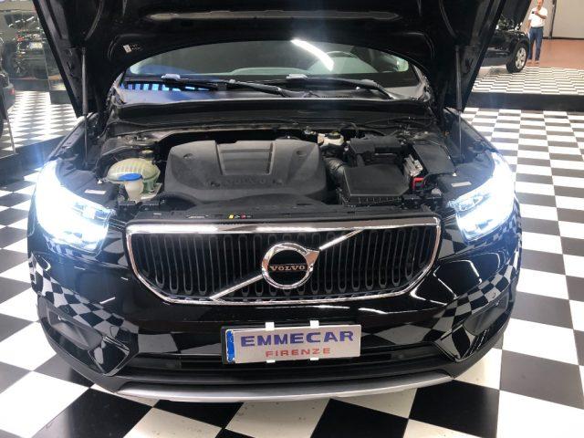 VOLVO XC40 T3 Geartronic Momentum