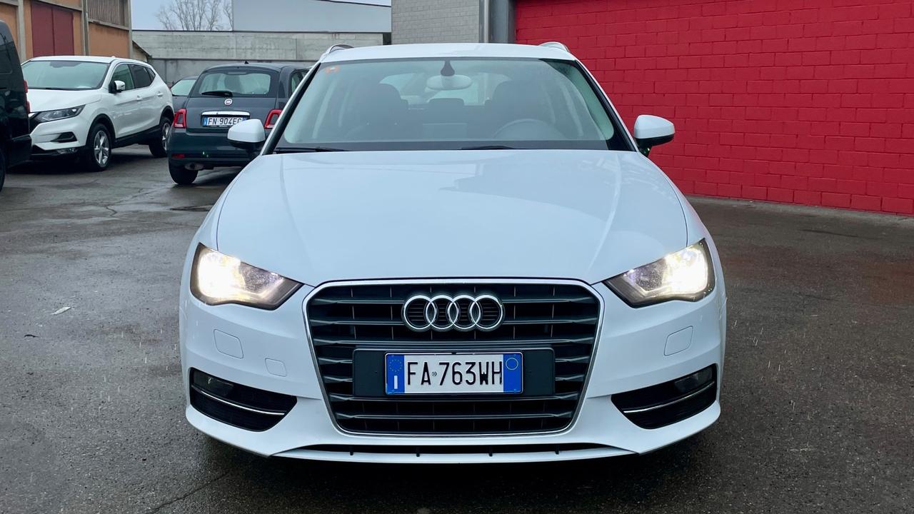 AUDI A3 SPB 1.6 ULTRA ATTRACTION TDI 110CV - FULL LED, NEOPATENTATI