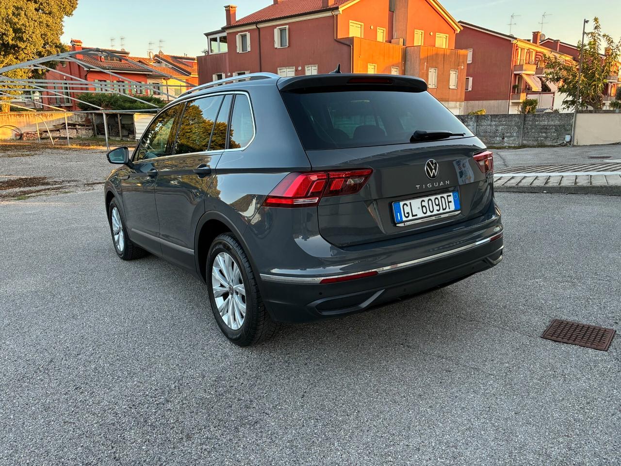 Volkswagen Tiguan 2.0 TDI 150 CV SCR DSG Life