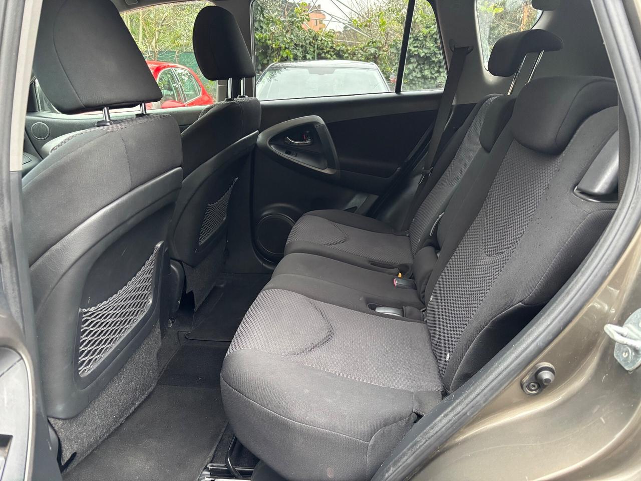 Toyota RAV 4 - 2.2 D-4D 150 CV