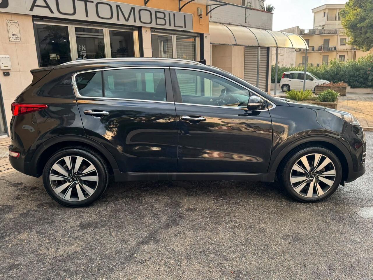 KIA SPORTAGE 1.7 CRDI 115 CV. TETTO+NAVI+BIXENO