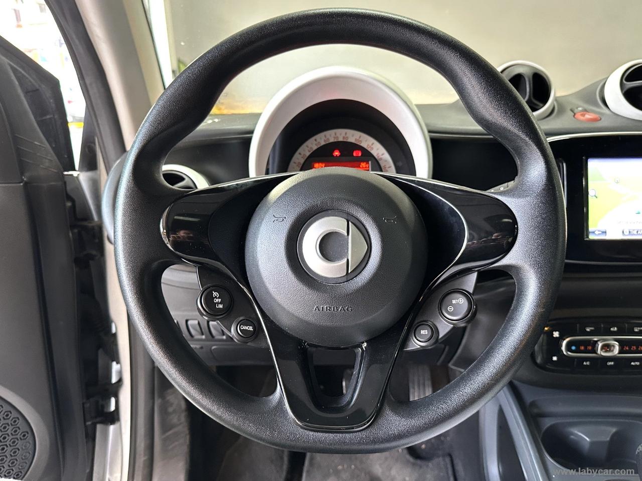 SMART fortwo 70 1.0 twinamic Passion