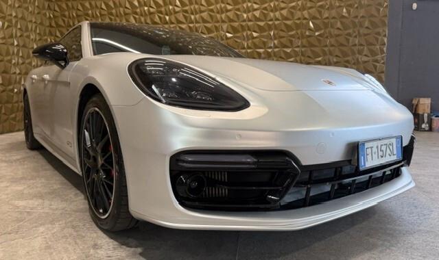 Porsche Panamera 4.0 GTS Sport Turismo