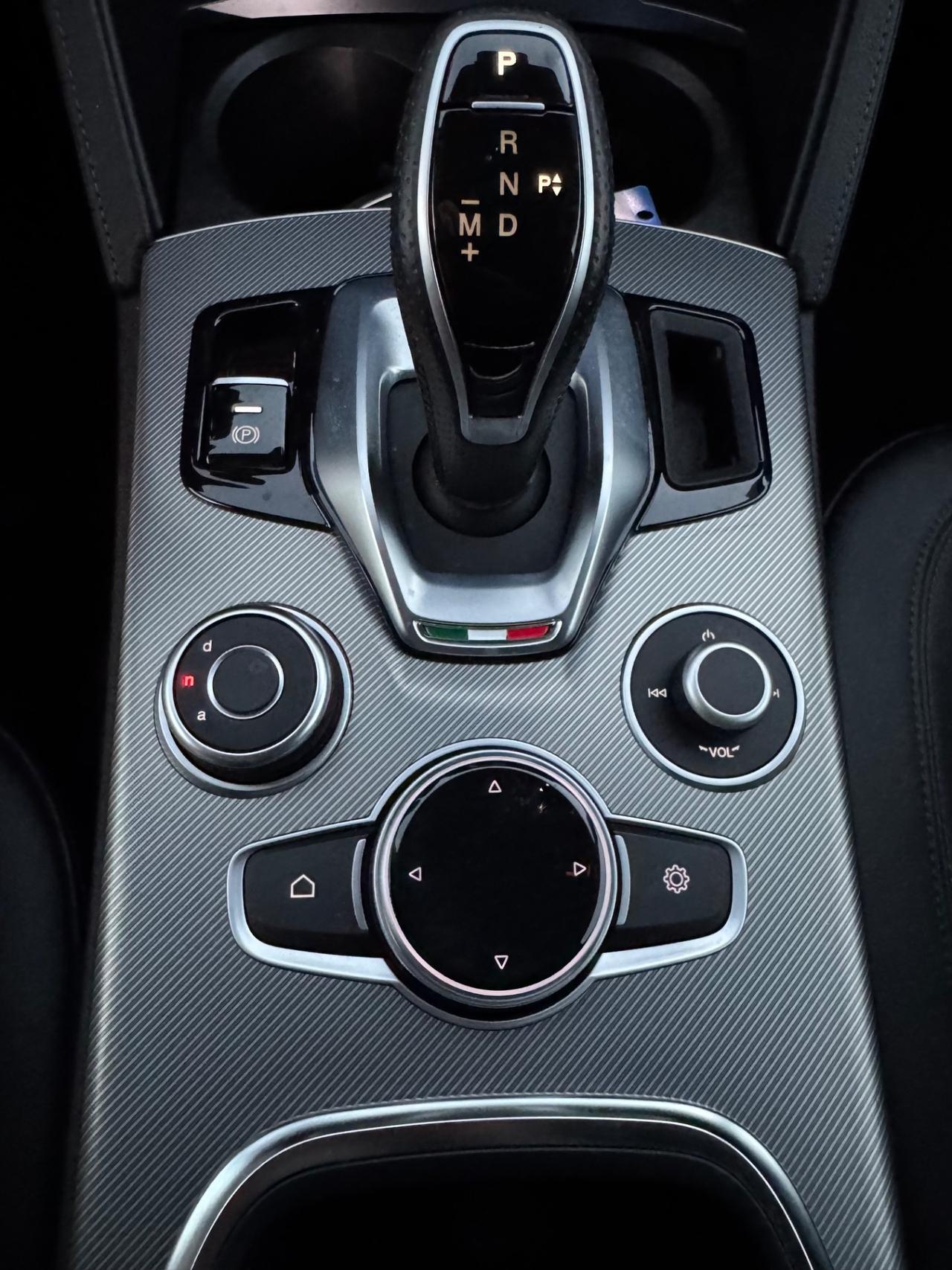 Alfa Romeo Stelvio 2.2 TD 190 CV AT8 Q4 Sprint