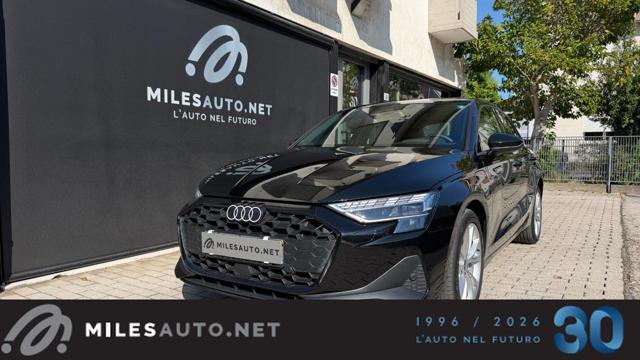 AUDI A3 40 TFSIe plug-in 140 km autonomia SONOS ACC