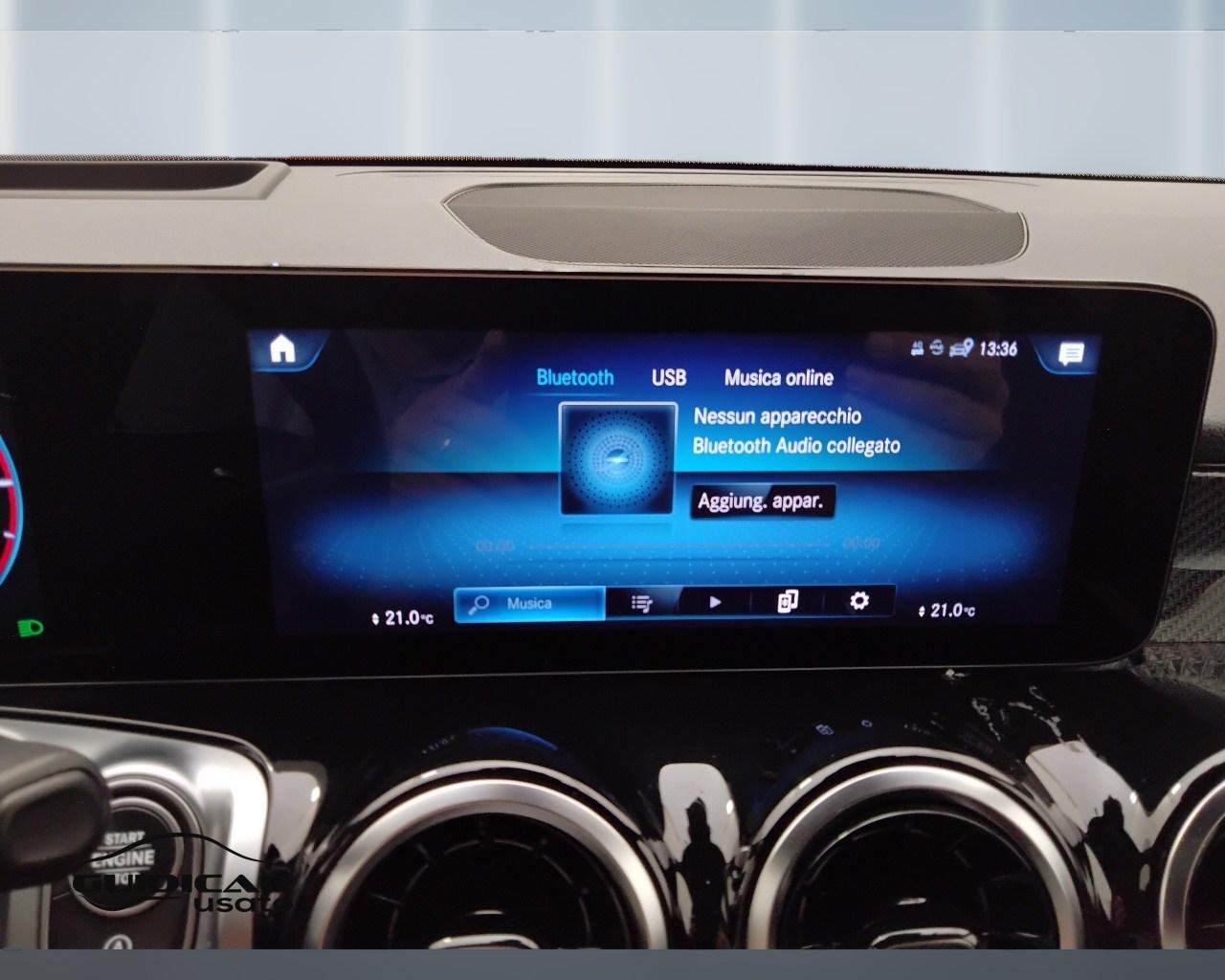Mercedes-Benz GLB - X247 2019 - GLB 200 d Premium Easy Tech auto