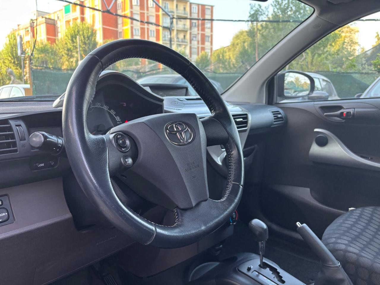Toyota iQ 1.0 Sol AUTOMATICA ok Neopatentati