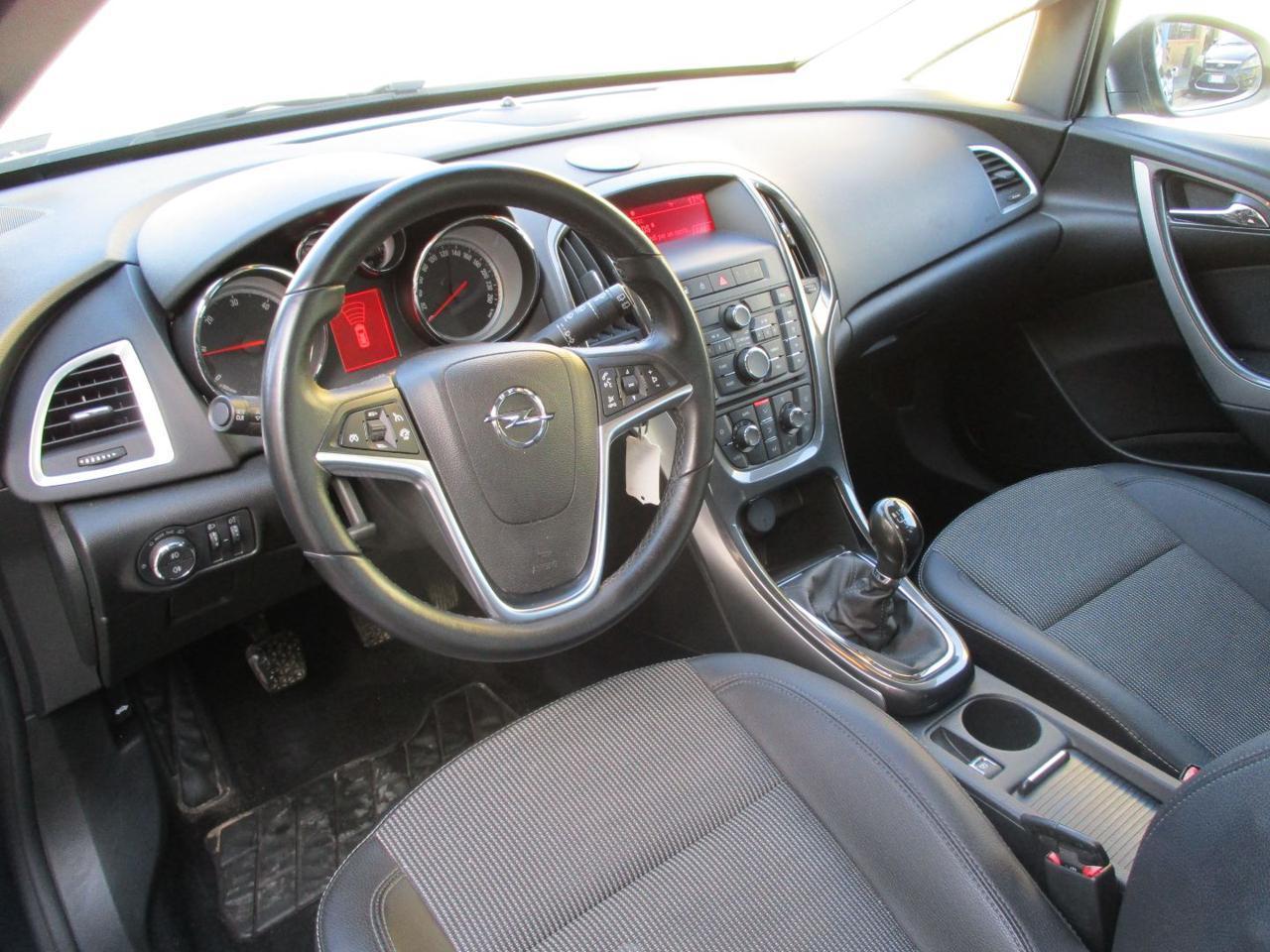 OPEL Astra 1.7 CDTI 130CV Sports Tourer Cosmo