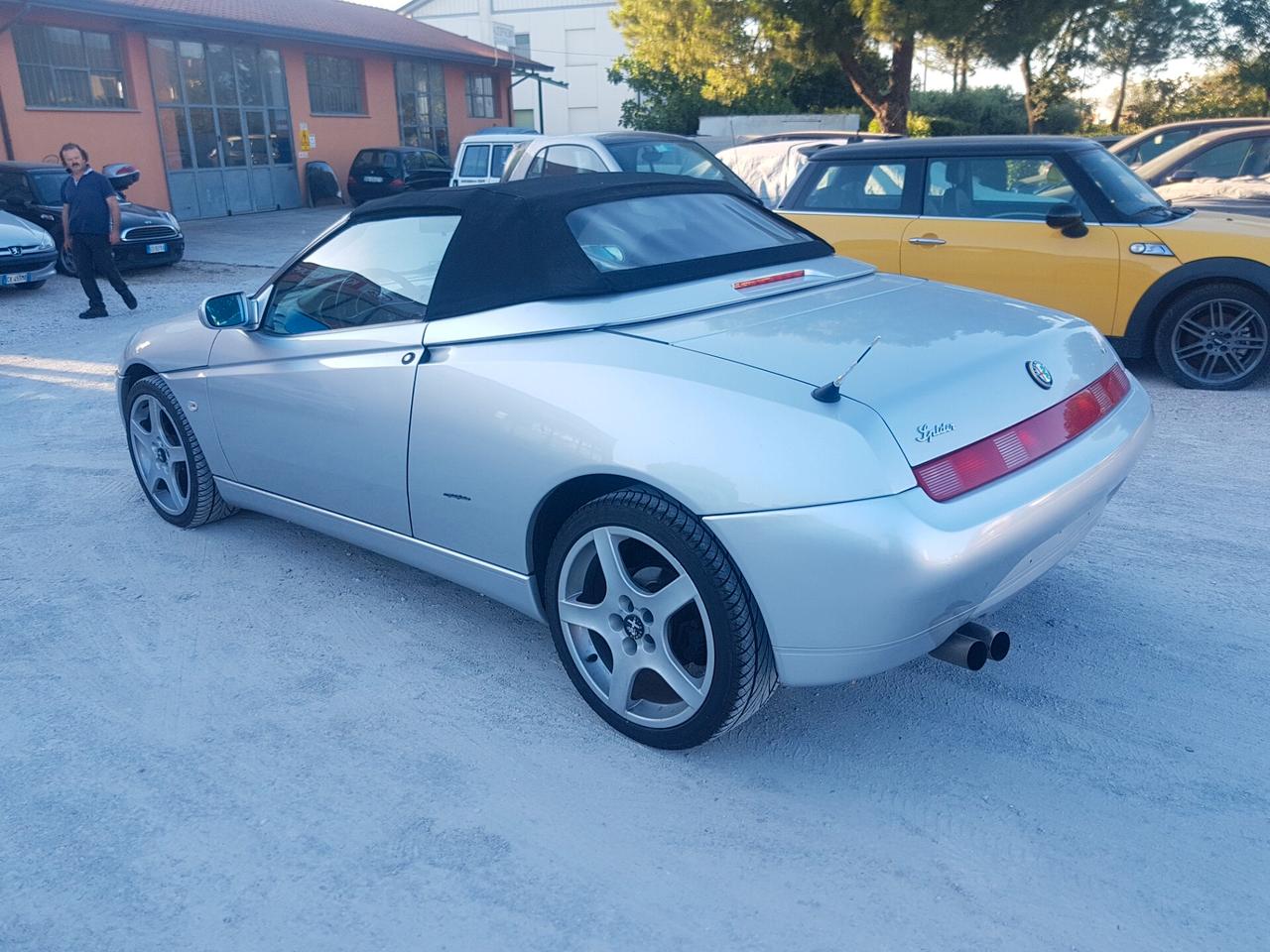 Alfa Romeo GTV Spider 2.0i 16V Twin Spark cat