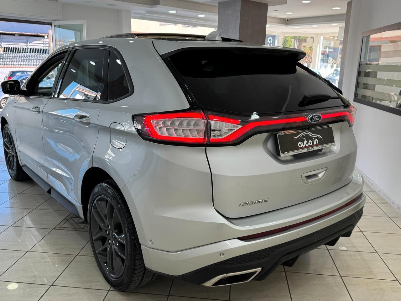 Ford Edge 2.0 TDCI 210 CV AWD Powershift ST Line