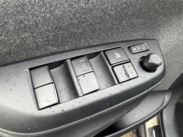 Toyota Yaris Cross 1.5 Hybrid 5p. E-CVT AWD-i Loun