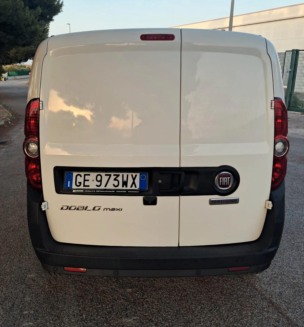 Fiat Doblò 1.6 MJT 105CV S&S PL-TN Cargo Maxi Lounge