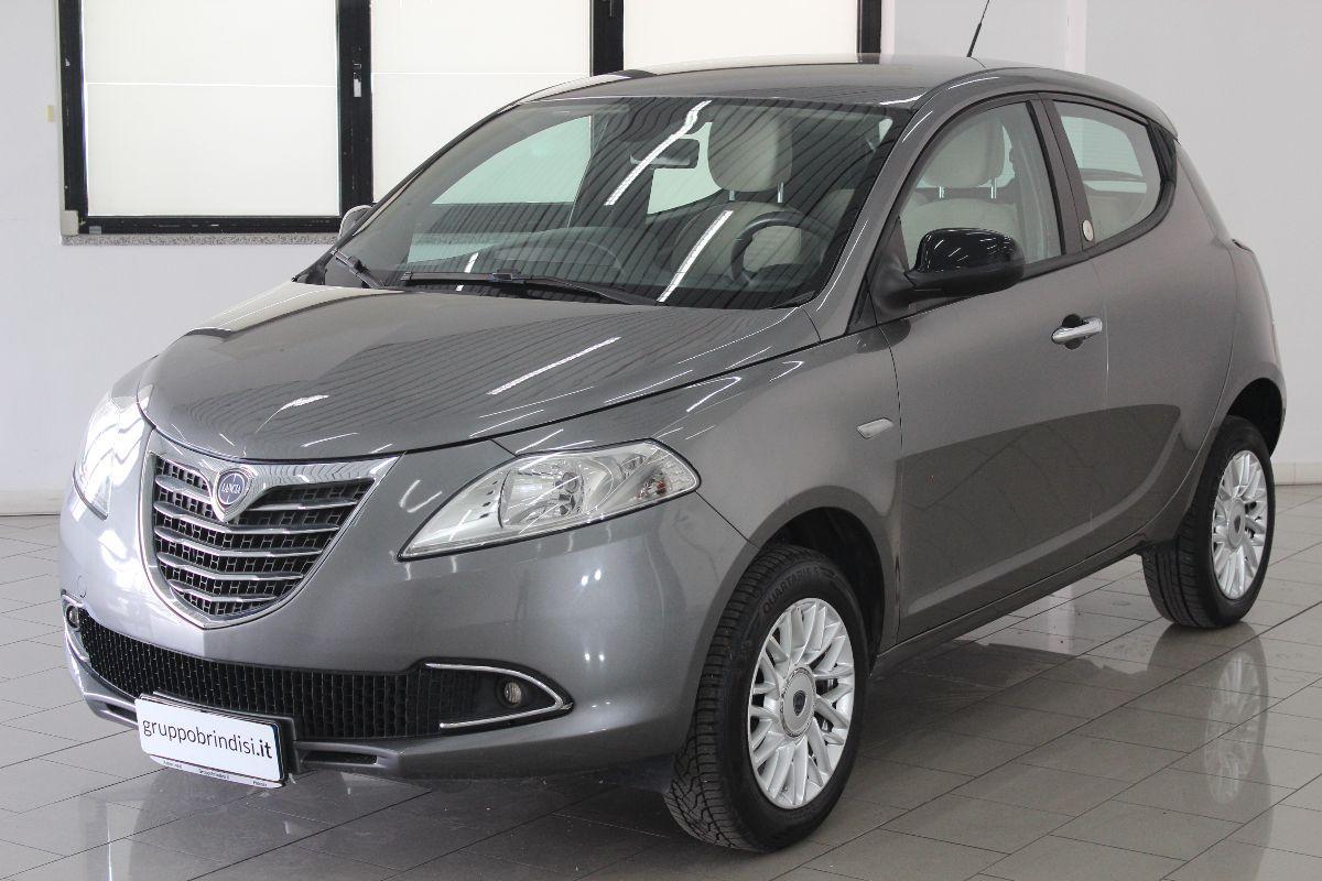 LANCIA - Ypsilon - 0.9 T.Air 85 CV 5 porte Metano Ecochic Gold