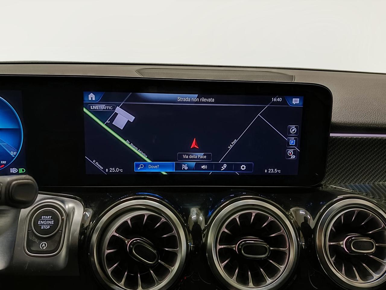 Mercedes-Benz GLB - X247 2019 - GLB 220 d Premium auto