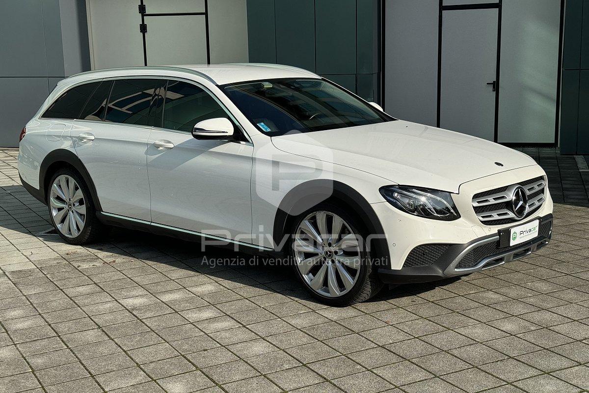 MERCEDES E 220 d S.W. 4Matic Auto Business Sport All-Terrain