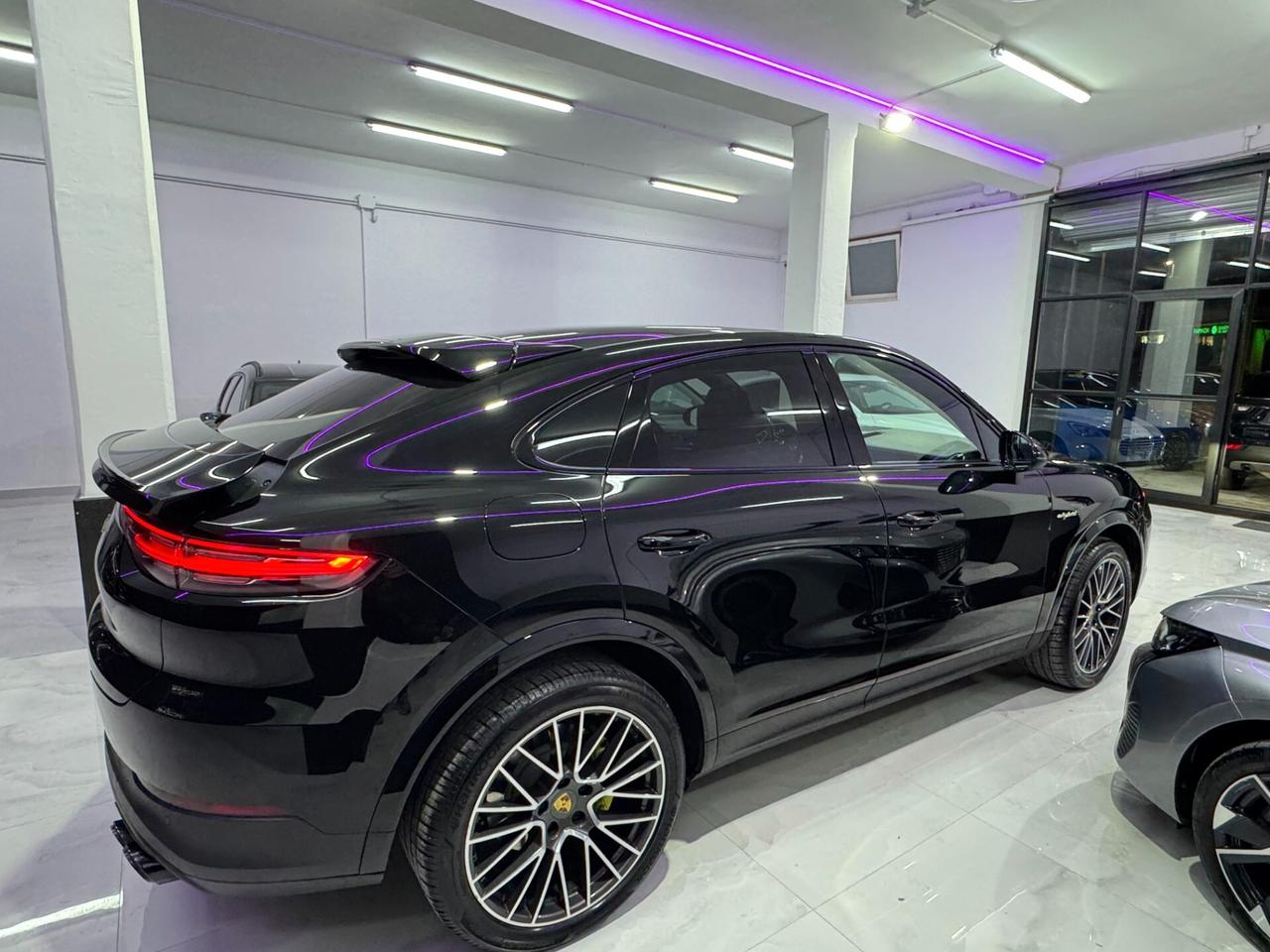 Porsche Cayenne Coupé 3.0 V6 E-Hybrid