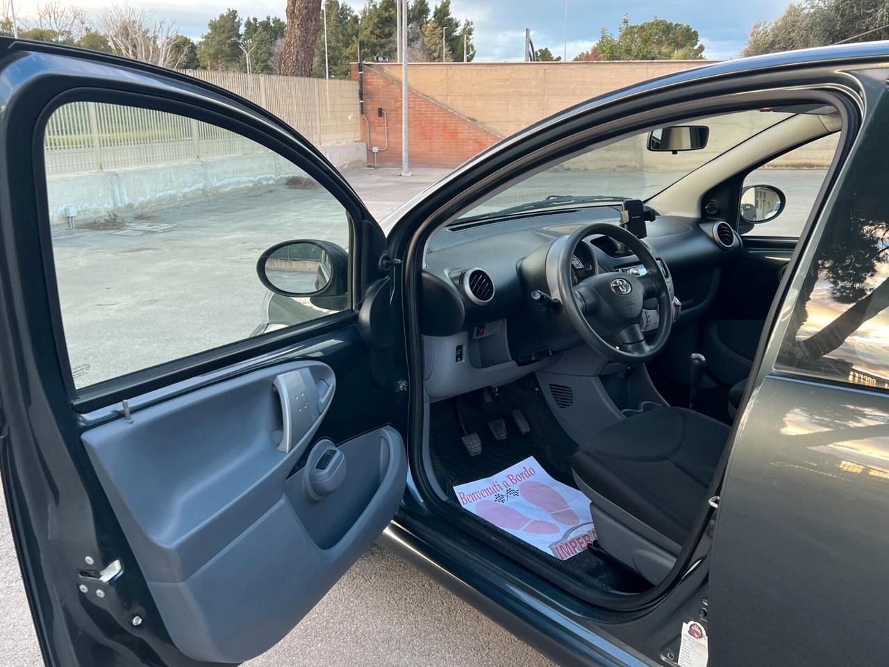 Toyota Aygo 1.0 Now TAGLIANDATA CON GARANZIA