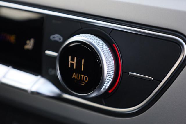 AUDI A4 Avant 35 TDI/163 CV S tronic Prezzo Netto