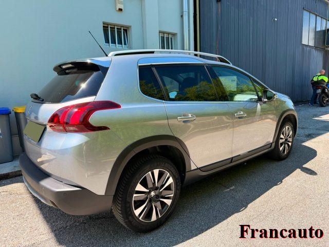 PEUGEOT 2008 PureTech 82 S&S Allure