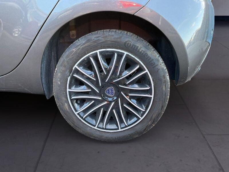 Lancia Ypsilon III 2021 1.0 firefly hybrid UnYca s&s 70cv