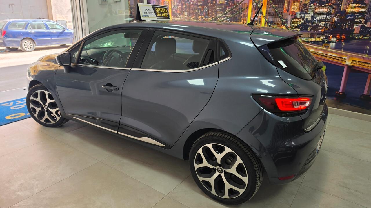 Renault Clio dCi 8V 90 CV 5 porte Moschino Life