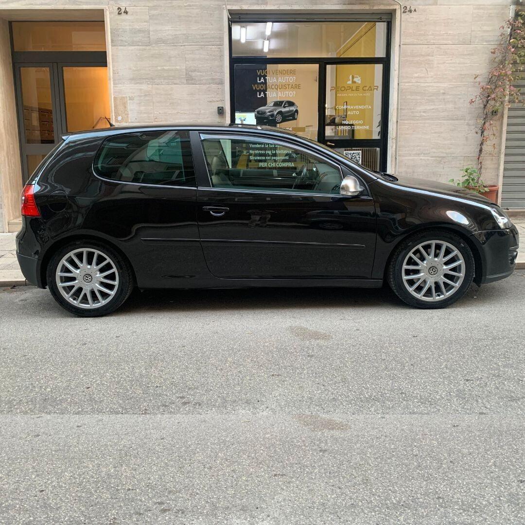 Volkswagen Golf 1.9 TDI DPF 3p GT Sport