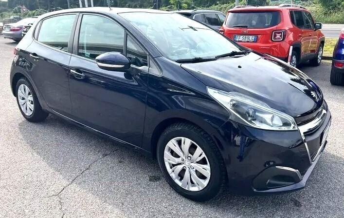 PEUGEOT 208 1,4 HDI-UNICA PROPRIETAR-4 REVISIONI